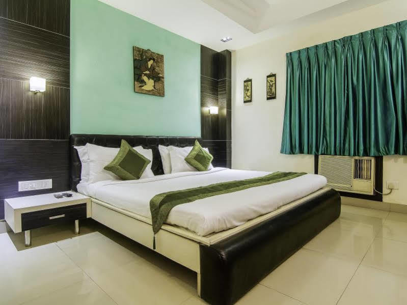 Treebo Trip Hive Hotell Chennai Exteriör bild